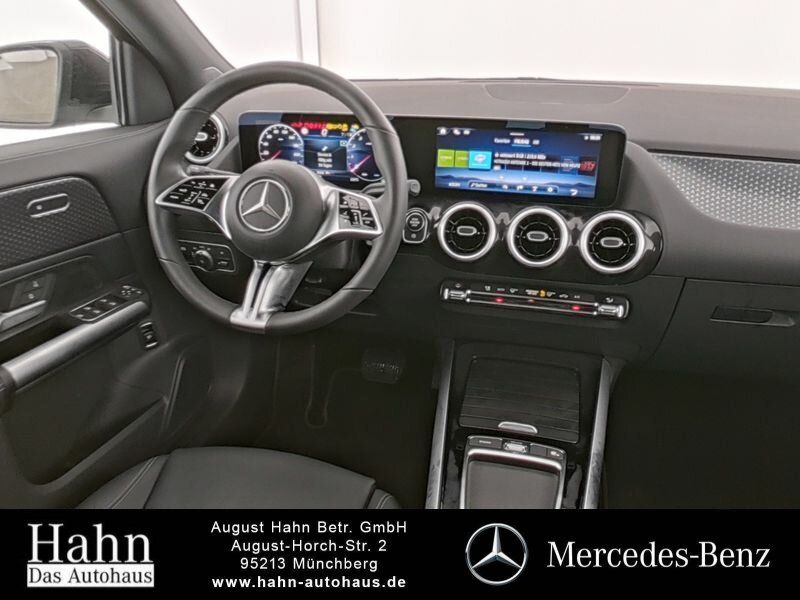 Fahrzeugabbildung Mercedes-Benz GLA 200 PROGRESSIVE/LED/AHK/KAMERA/WINTER/..