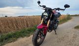 Honda CB 125 R