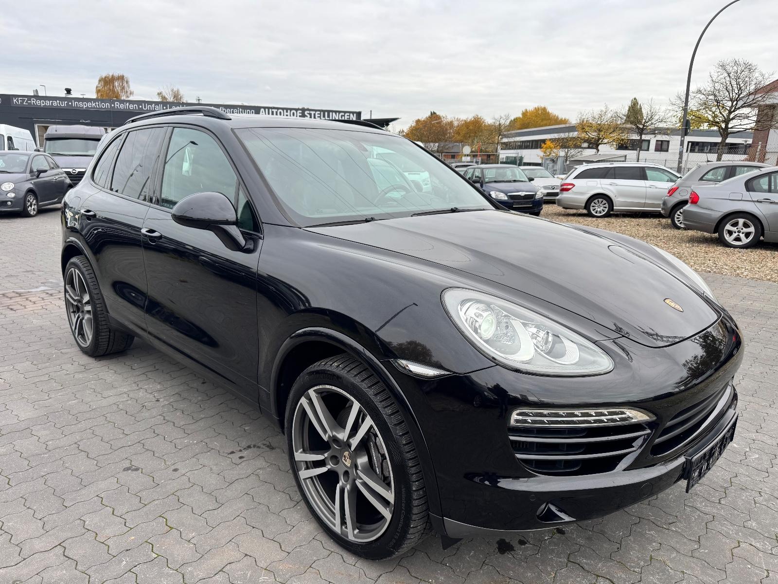 PORSCHE CAYENNE 3.0 V6 245ch 4X4 BVA - HAYON ÉLECTRIQUE - PACK SPORT - TOIT PANORAMIQUE
