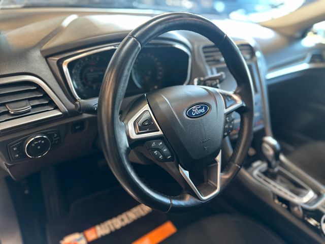 Ford Mondeo Lim *TEMPO*NAVI*KEYLESS*PANO*2-Zonen*