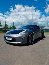 Nissan 370Z  - Nissan: Z