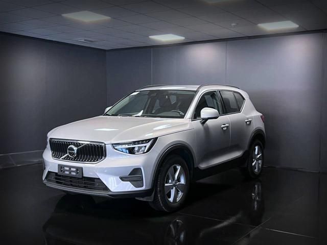 Autres VOLVO XC40 T2 automatico Essential