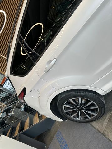 Ford Kuga ST-Line *Xenon*Leder*Navi*Kamera*