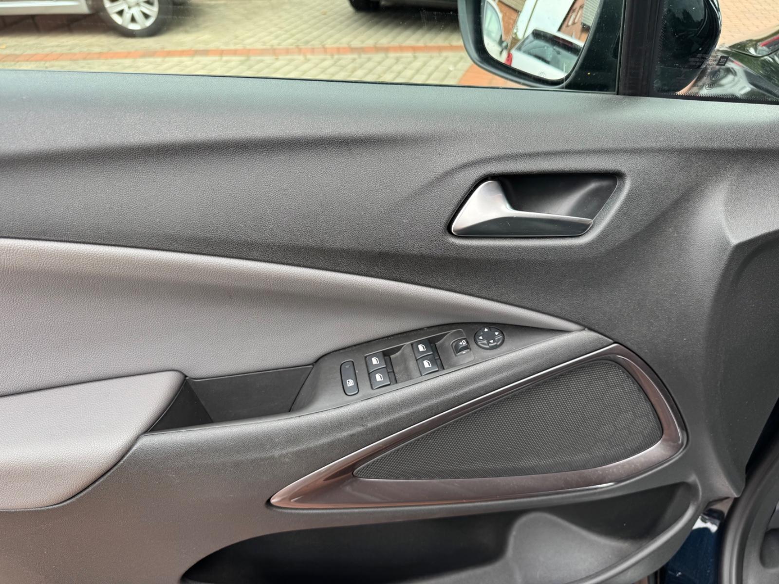 Opel Crossland (X)*RKAMERA*TEMPOMAT*KLIMA*