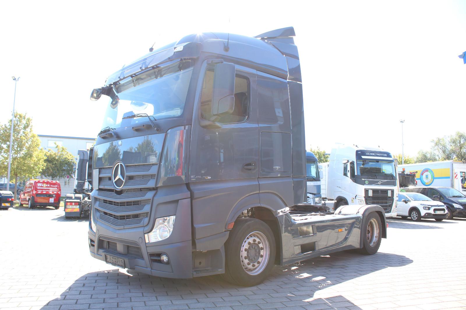 Mercedes-Benz 1842  MEGA * Retarder*