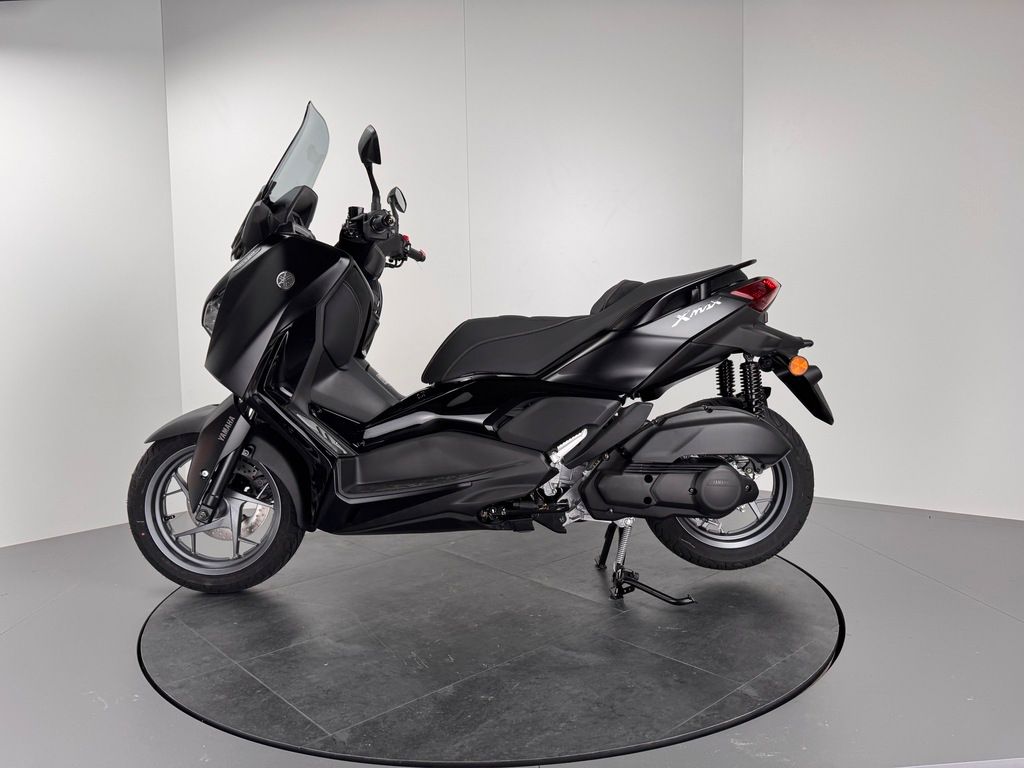 Fahrzeugabbildung Yamaha X MAX 300 TECH MAX *TAGESZULASSUNG *AKTIONSPREIS