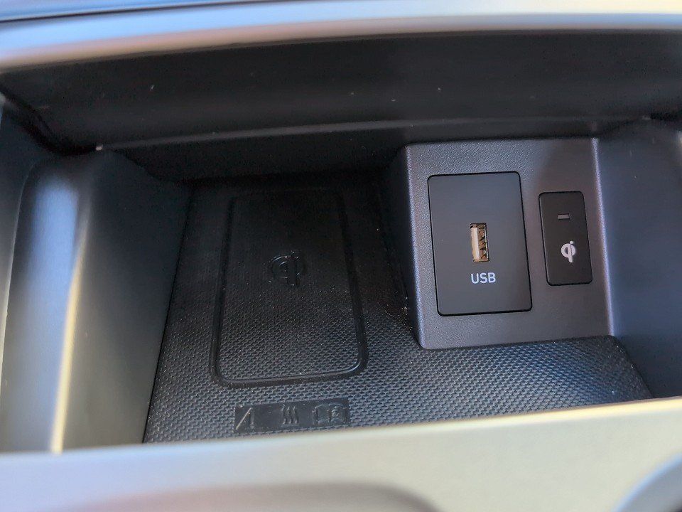 Fahrzeugabbildung Hyundai KONA EV 64kWh 484KM-RANGE PLUS-P GARANTIE10/28++