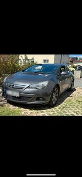 Opel Astra GTC mit frischen tüv - Opel Astra aus 2011: Gtc