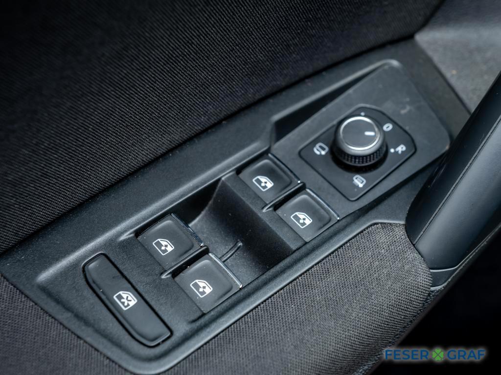 Volkswagen Tiguan 2.0 TDI Life DSG AHK/Kamera/NAVI/VZE/AppC