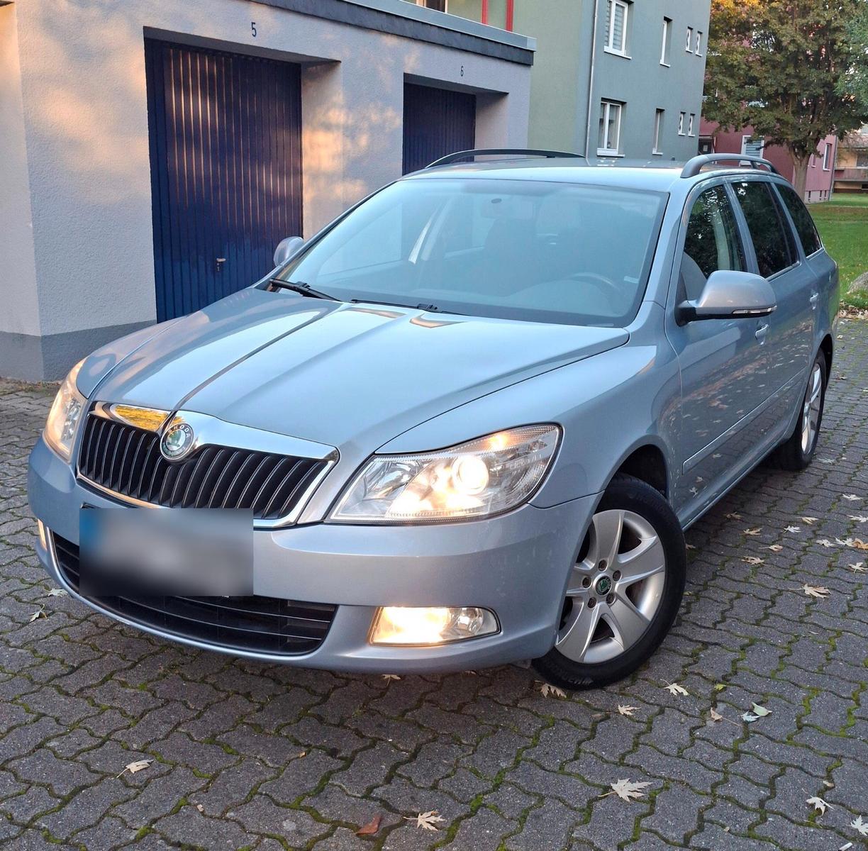 Skoda Octavia 2010 — photo 9