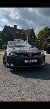 Toyota Camry 2,5-l-VVT-i Hybrid Luxury Auto Luxury - Toyota Camry: Limousine