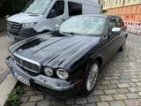 Jaguar XJ8 3.5 Liter Executive Executive - Jaguar XJ8: Executive