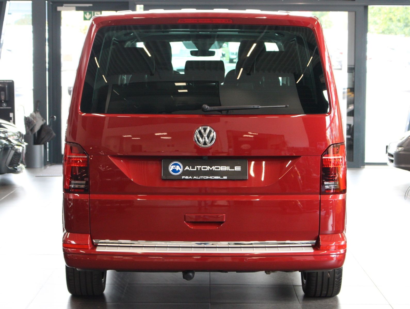 Volkswagen T6.1 Multivan Highline Standh.AHK Kamera foto 6