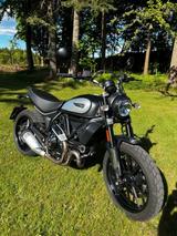 Ducati Scrambler 800 Icon Dark - DUCATI SCRAMBLER ICON DARK