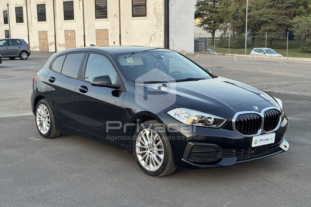 BMW 116d 5p. Business Advantage imagem 3