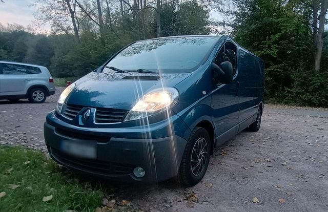 Renault Trafic 2 2,5