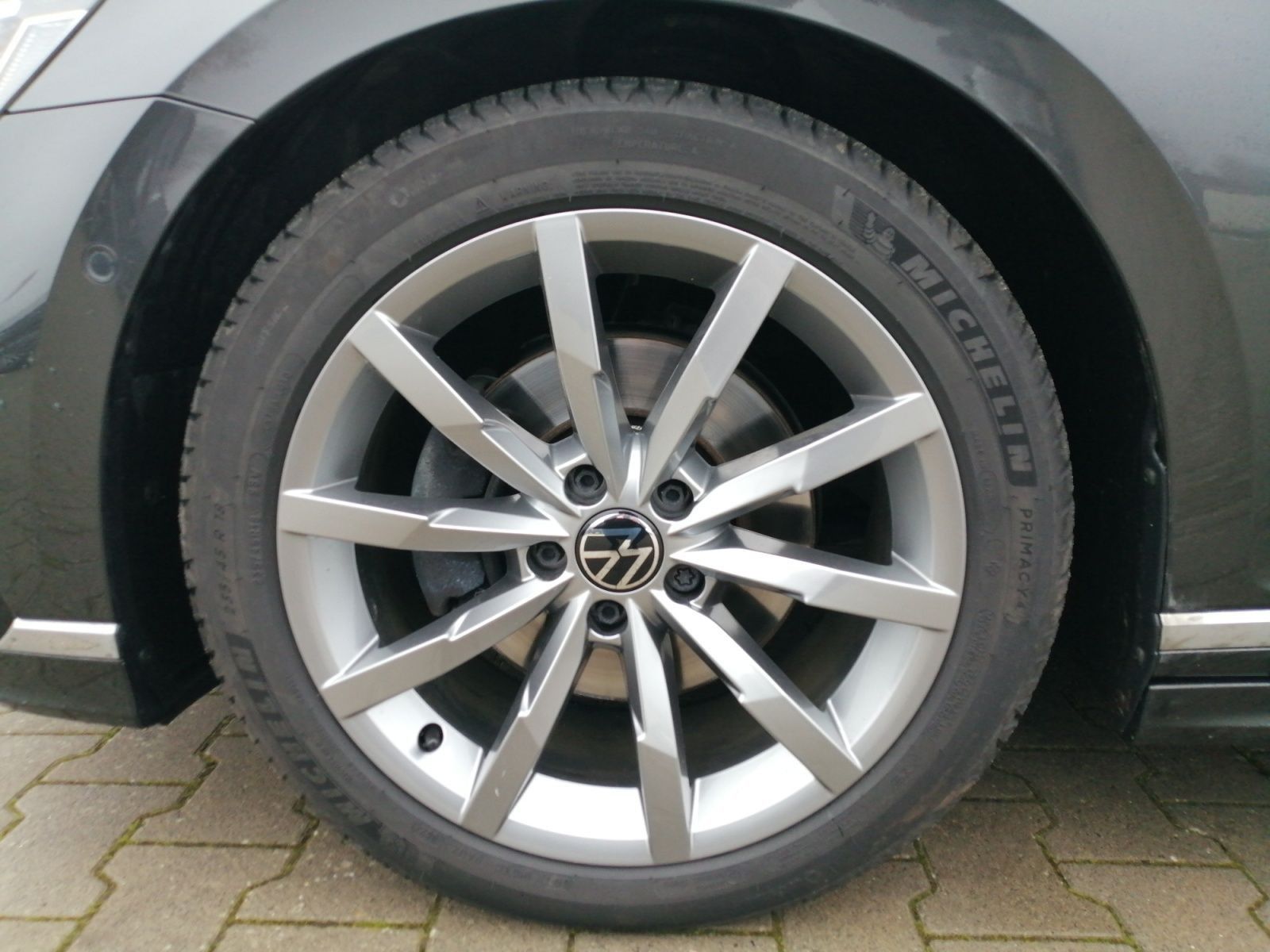 Volkswagen Passat Variant - Bild 8