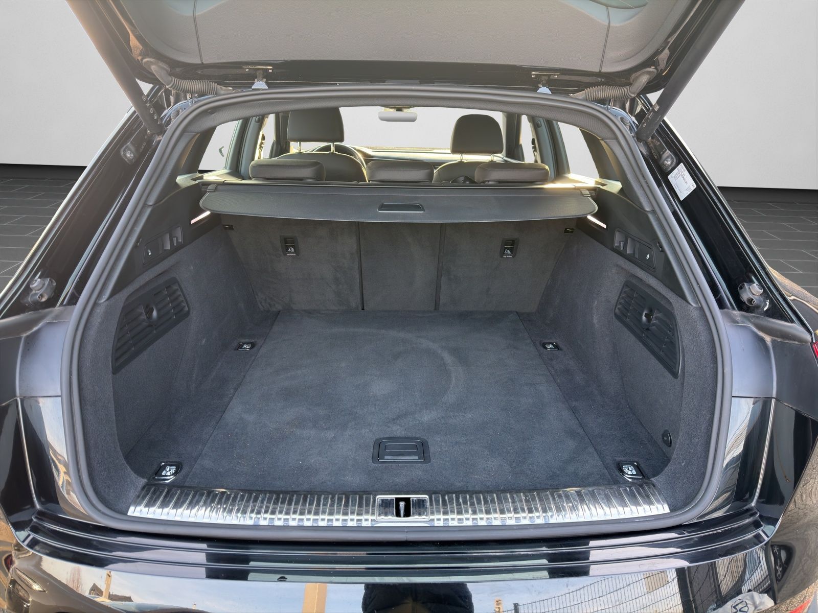 Audi e-tron - Bild 15