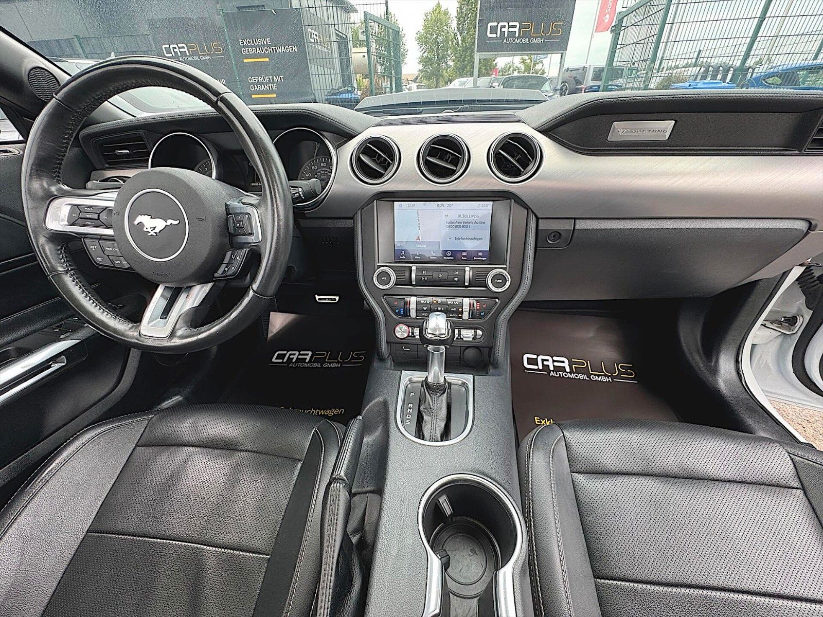 Fahrzeugabbildung Ford Mustang Shelby GT 500 Sport Cabrio Premium LED