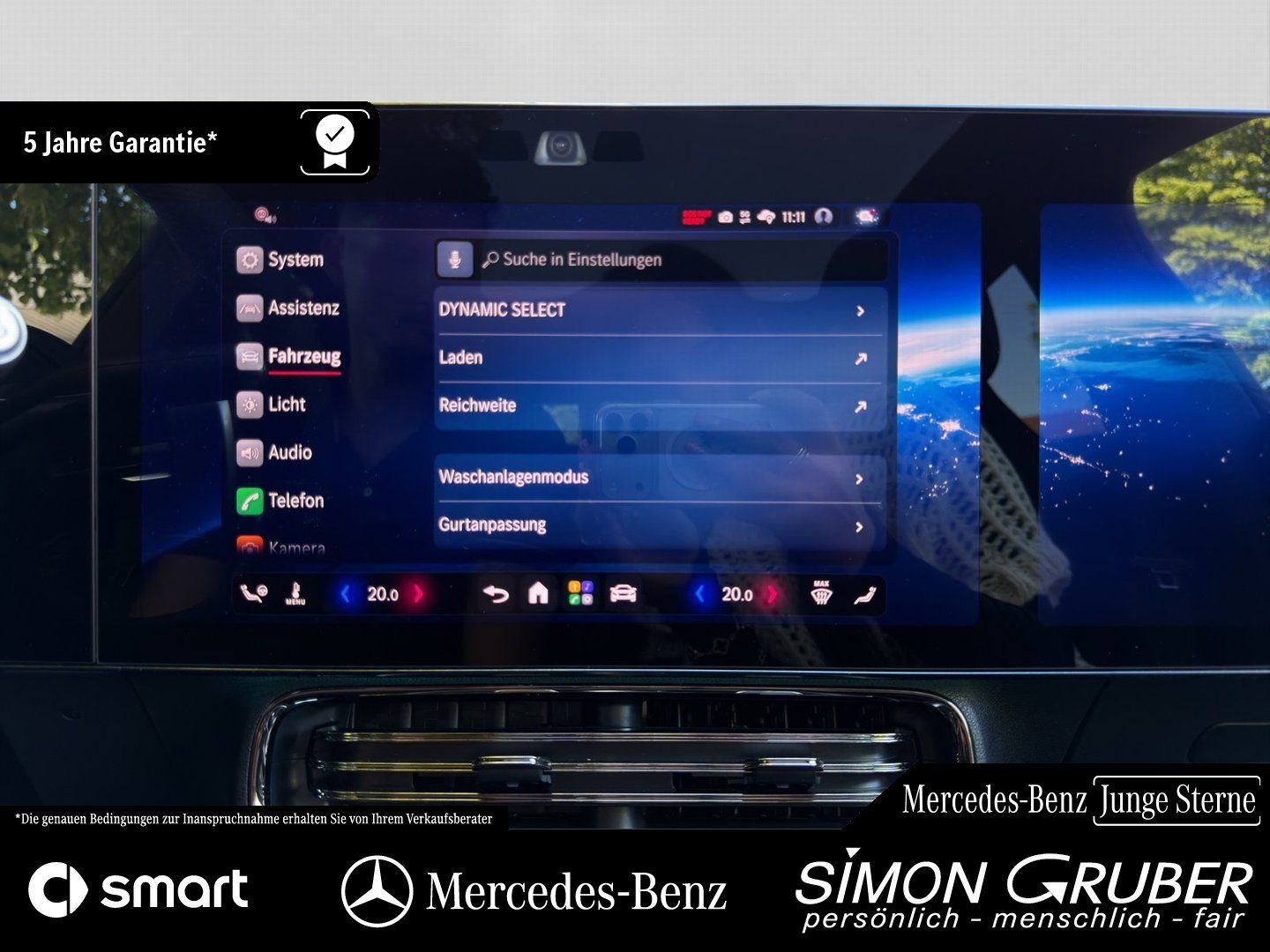Fahrzeugabbildung Mercedes-Benz CLA 350 4M Shooting Brake AMG Burm Superscreen