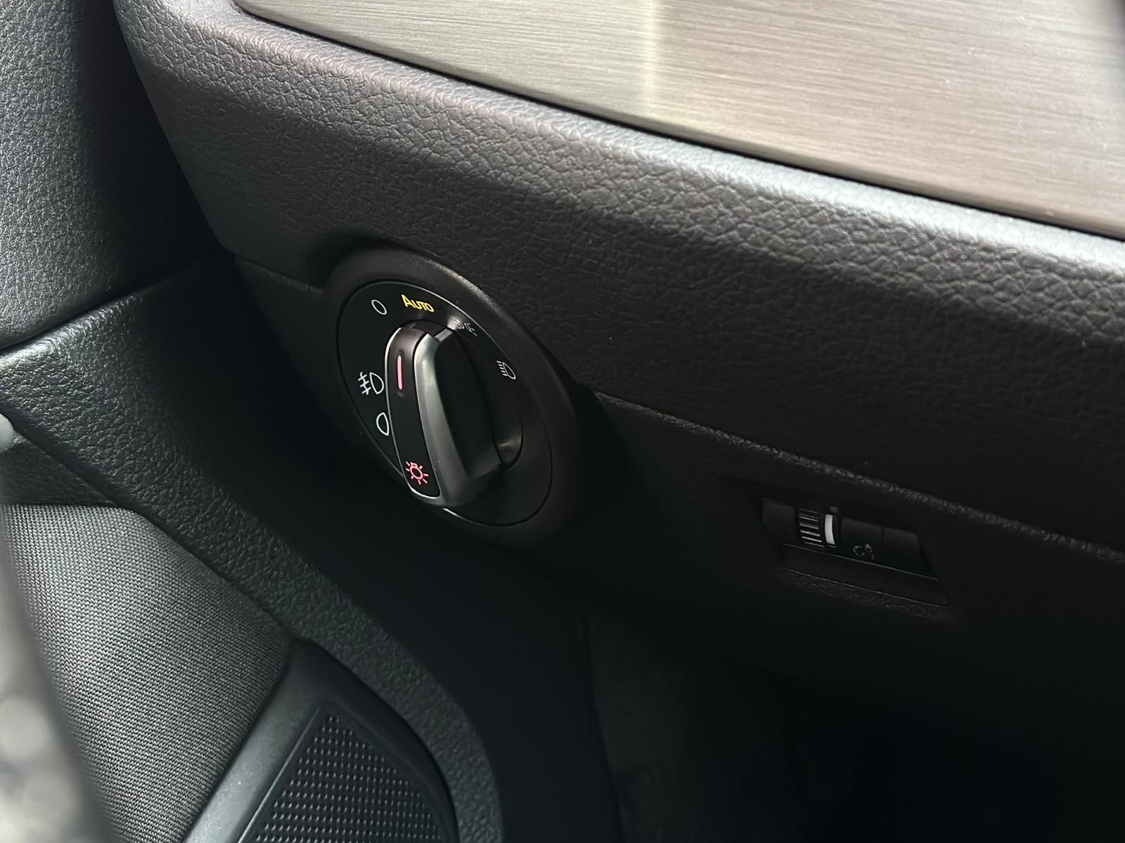 VW T6 Multivan 2.0TDI COMFORTLINE 4M* LED#AHK#SHZ - Image 20