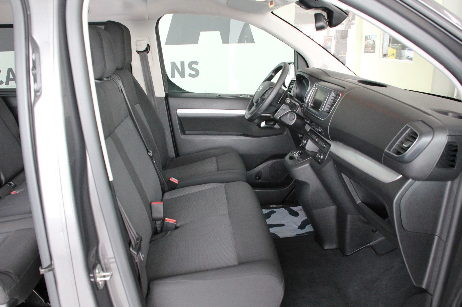 Fahrzeugabbildung Toyota Proace Verso L2 Shuttle Comfort