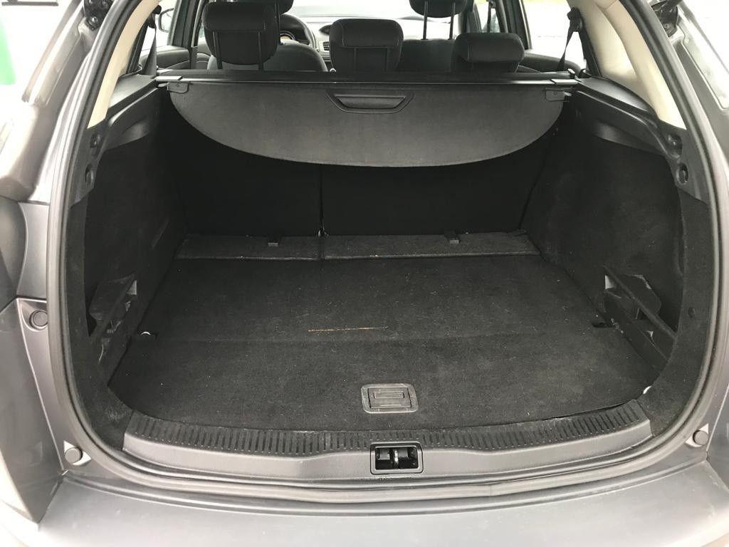 Renault Megane 2012 — photo 15