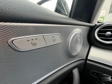 Mercedes E 300 - 12