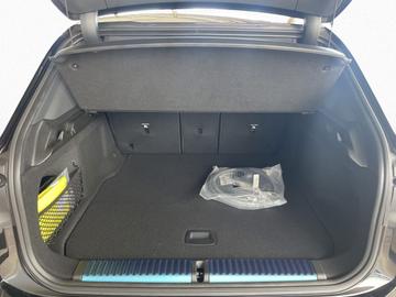 2026 BMW IX3 缩略图 18
