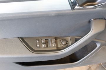 Skoda Superb 2.0 TDI Ambition AID+ACC+LED+CARPLAY