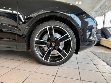 Porsche Cayenne - 6