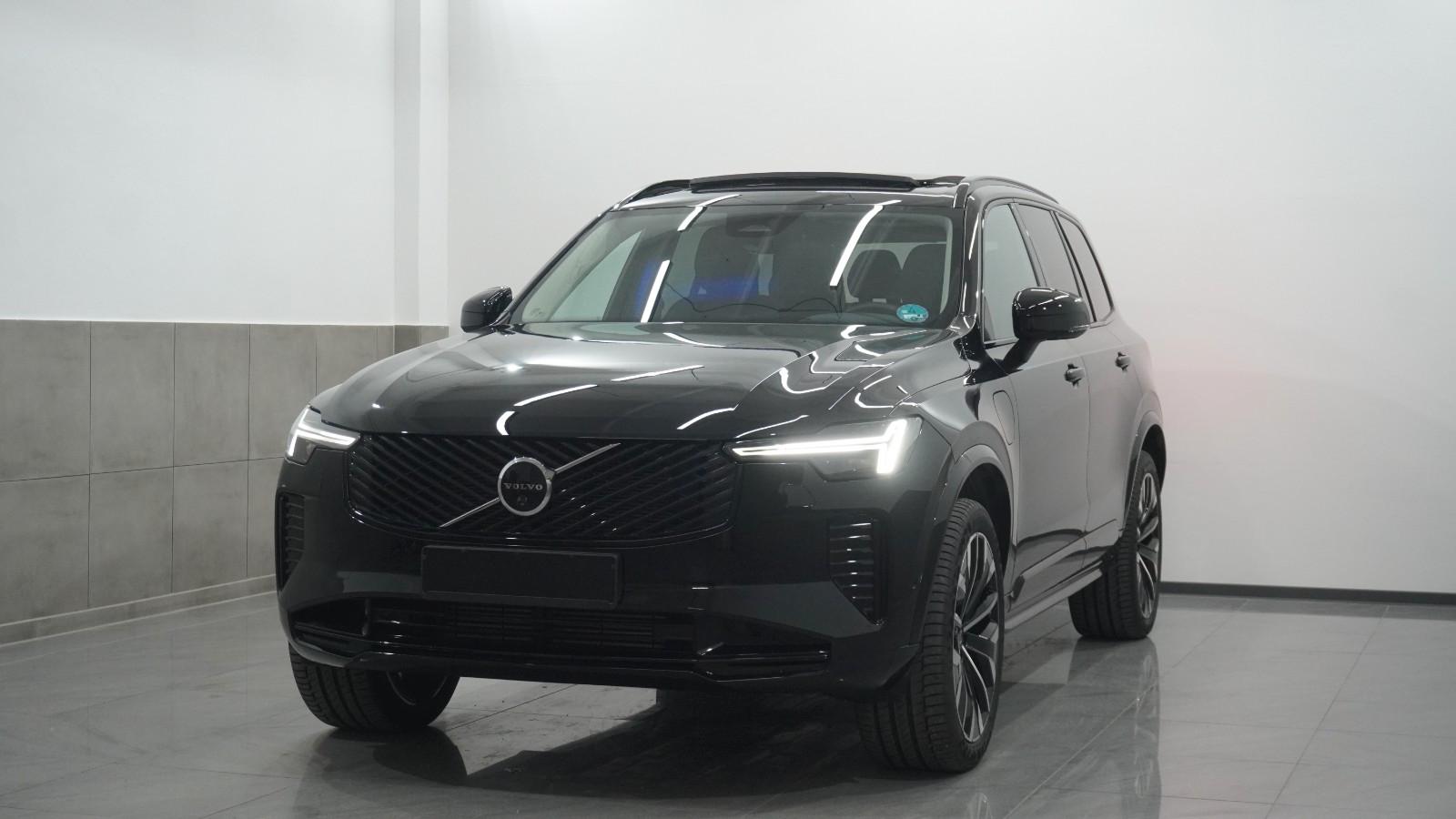 Volvo XC90 T8 Plus Dark Hybrid Pano/360°/ACC/TWA/ AHK