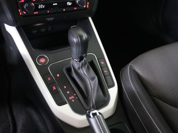 Seat Arona XCELLENCE DSG LED NAVI APP KAMERA AHK
