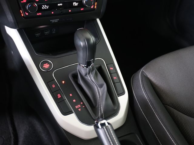 Seat Arona XCELLENCE DSG LED NAVI APP KAMERA AHK