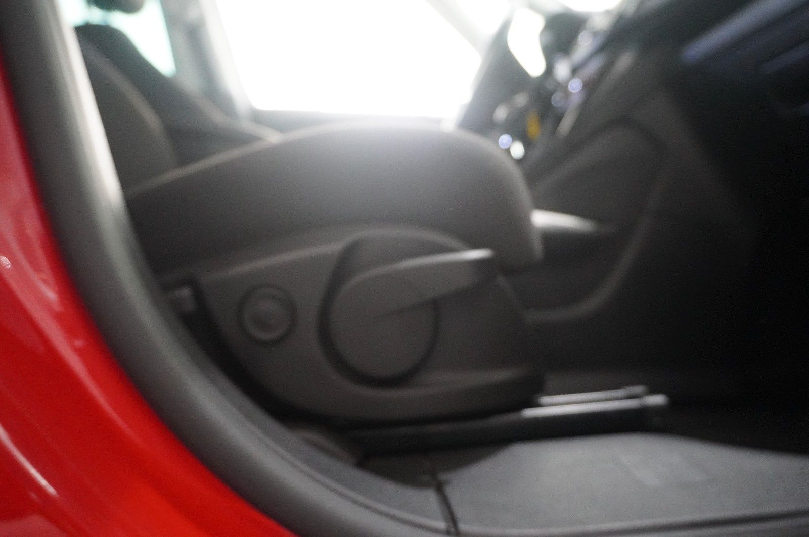 Fahrzeugabbildung Opel Zafira C Tourer 1.6T INNO. 7-SITZ NAVI/SHZ/SPORT