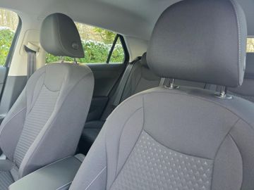 Volkswagen T-Roc - 7
