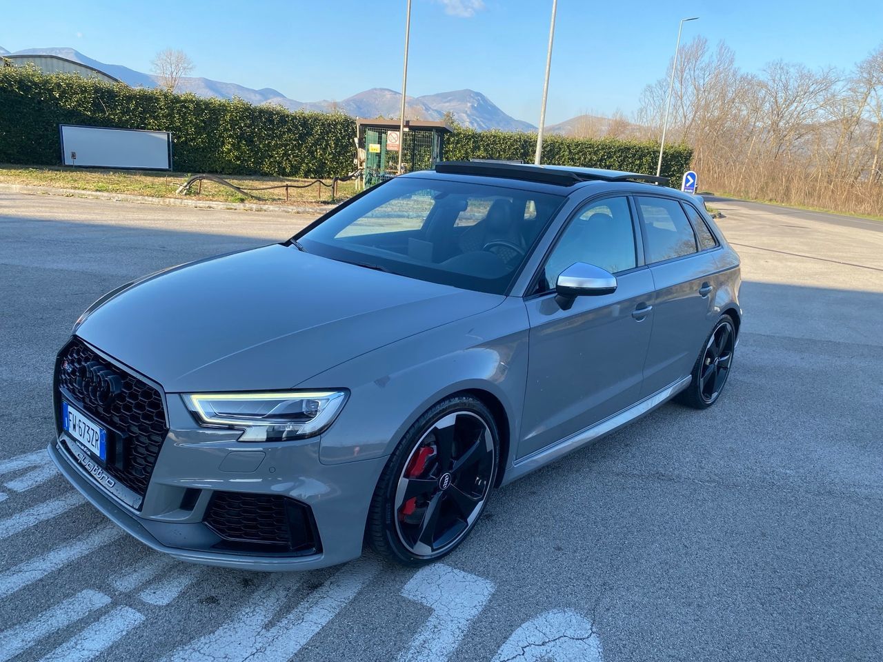 Audi RS3 imagem 2