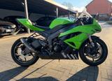 Kawasaki Zx6r - KAWASAKI 2010 ZX6R