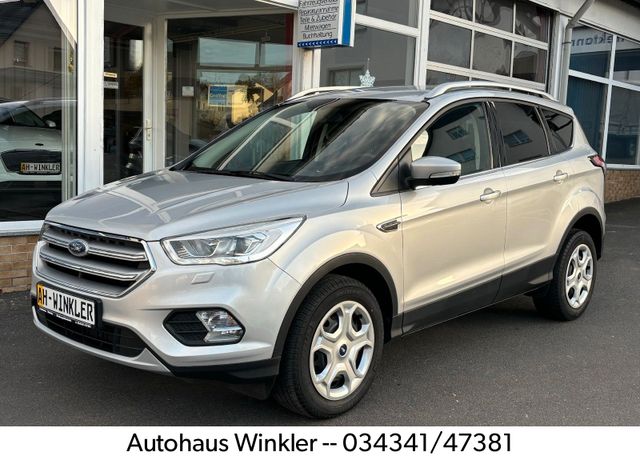 Ford Kuga Cool & Connect Winterpaket Navi PDC