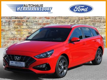 Fahrzeugabbildung Hyundai i30 1,5 L FAMILY+TEMPOMAT + KAMERA + SITZHEIZUNG