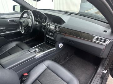 Mercedes E 220 - 9