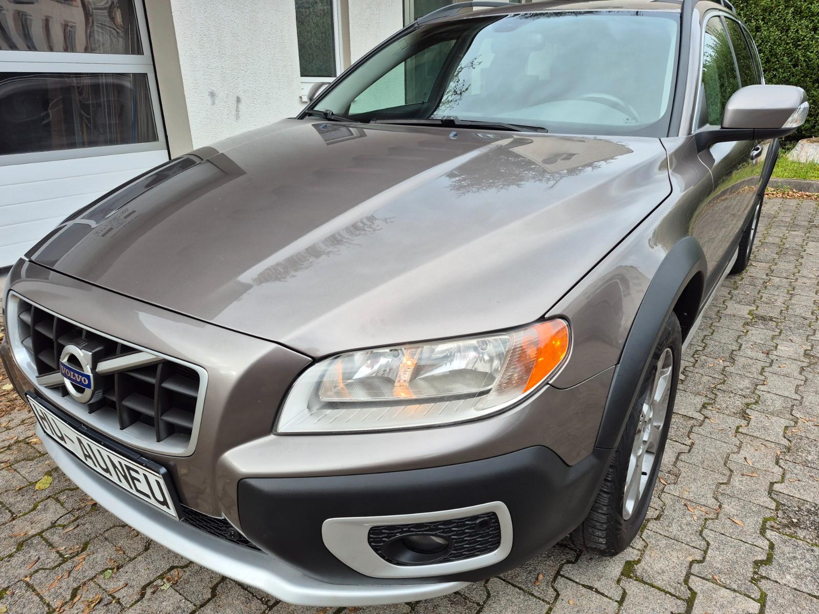Volvo XC70