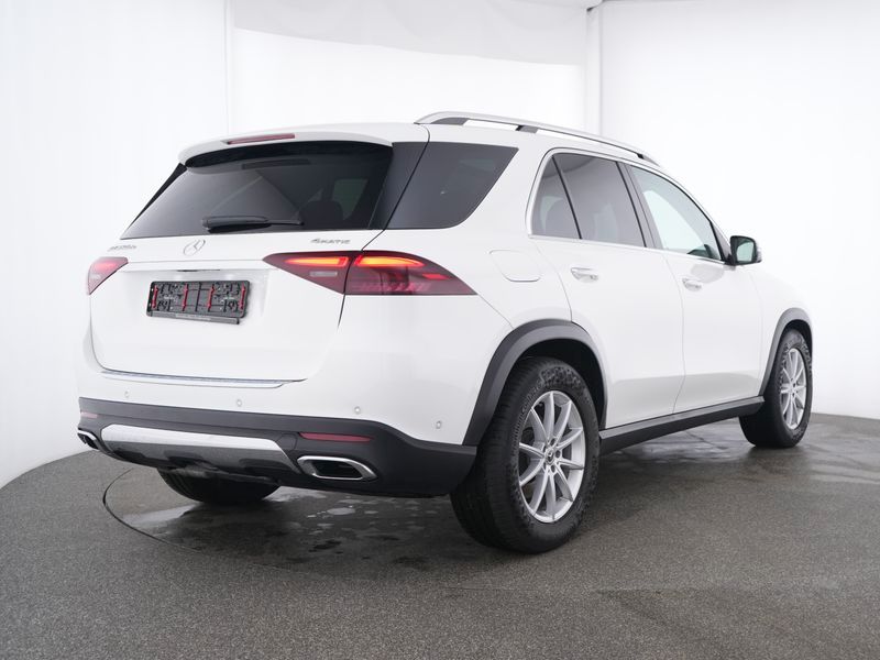 Mercedes-Benz GLE 350 de 4M Pano AHK Fahrassist GUARD SHZ 19' foto 3