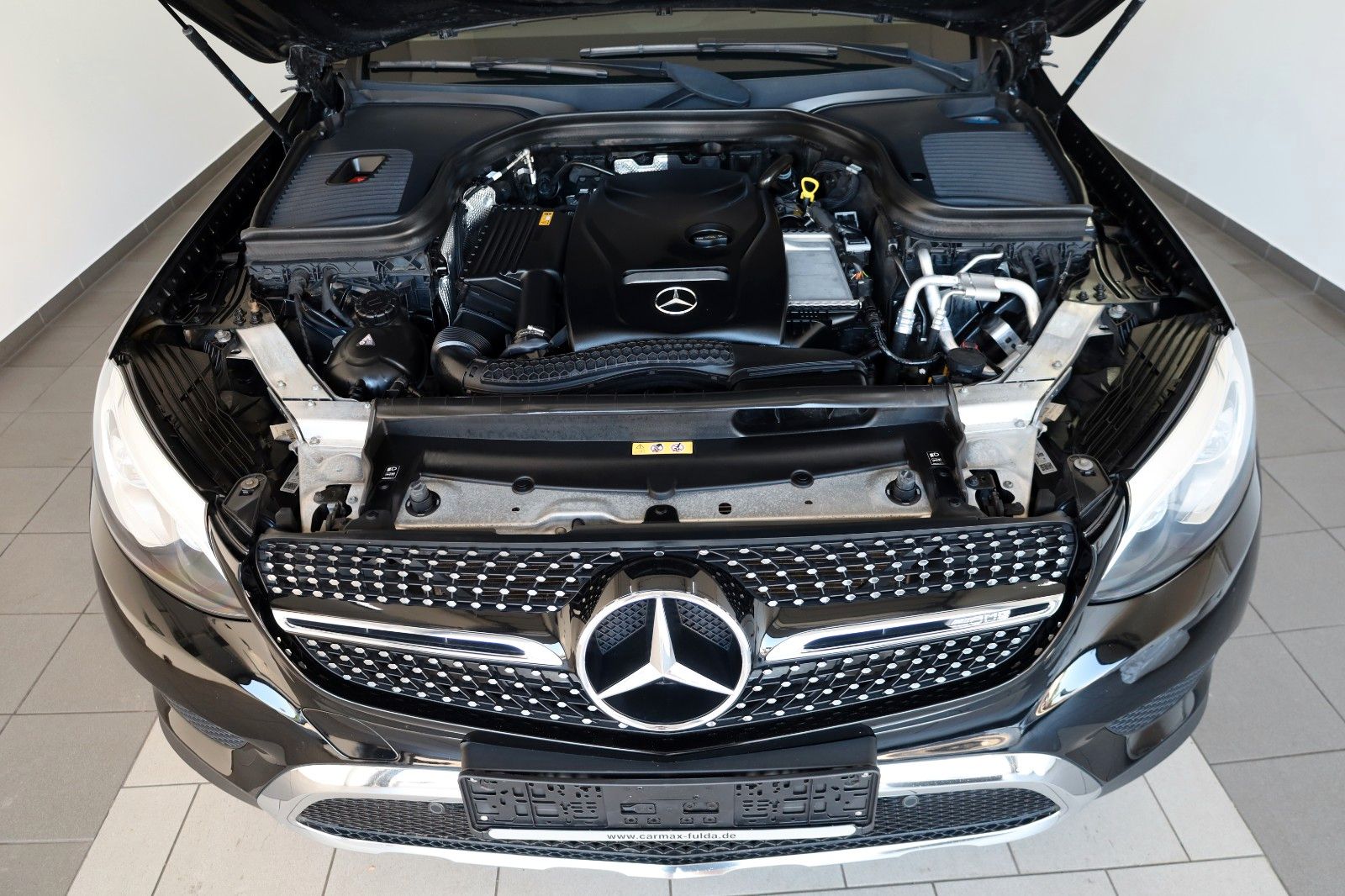Fahrzeugabbildung Mercedes-Benz GLC 300 4M Exclusive AMG Int. TLeder,Navi,LED,SH