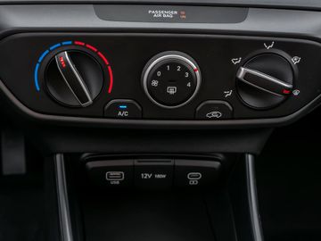 Hyundai Bayon 1.0 Select 2WD Navi Spurhalteassistent