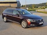 Volkswagen Passat 2.0 TDI Highline LED/TachoDigital/Allrad - Volkswagen Passat: TDI Highline