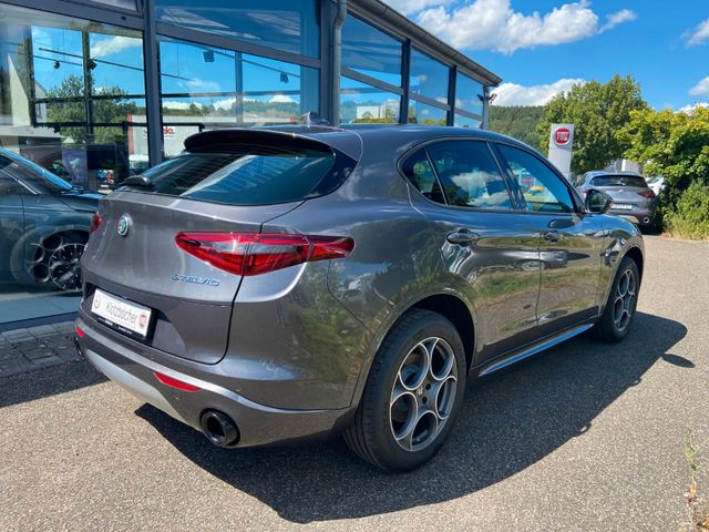ALFA ROMEO Stelvio 2.0 Turbo Q4 AT8 TI Garantie bis 03/2027
