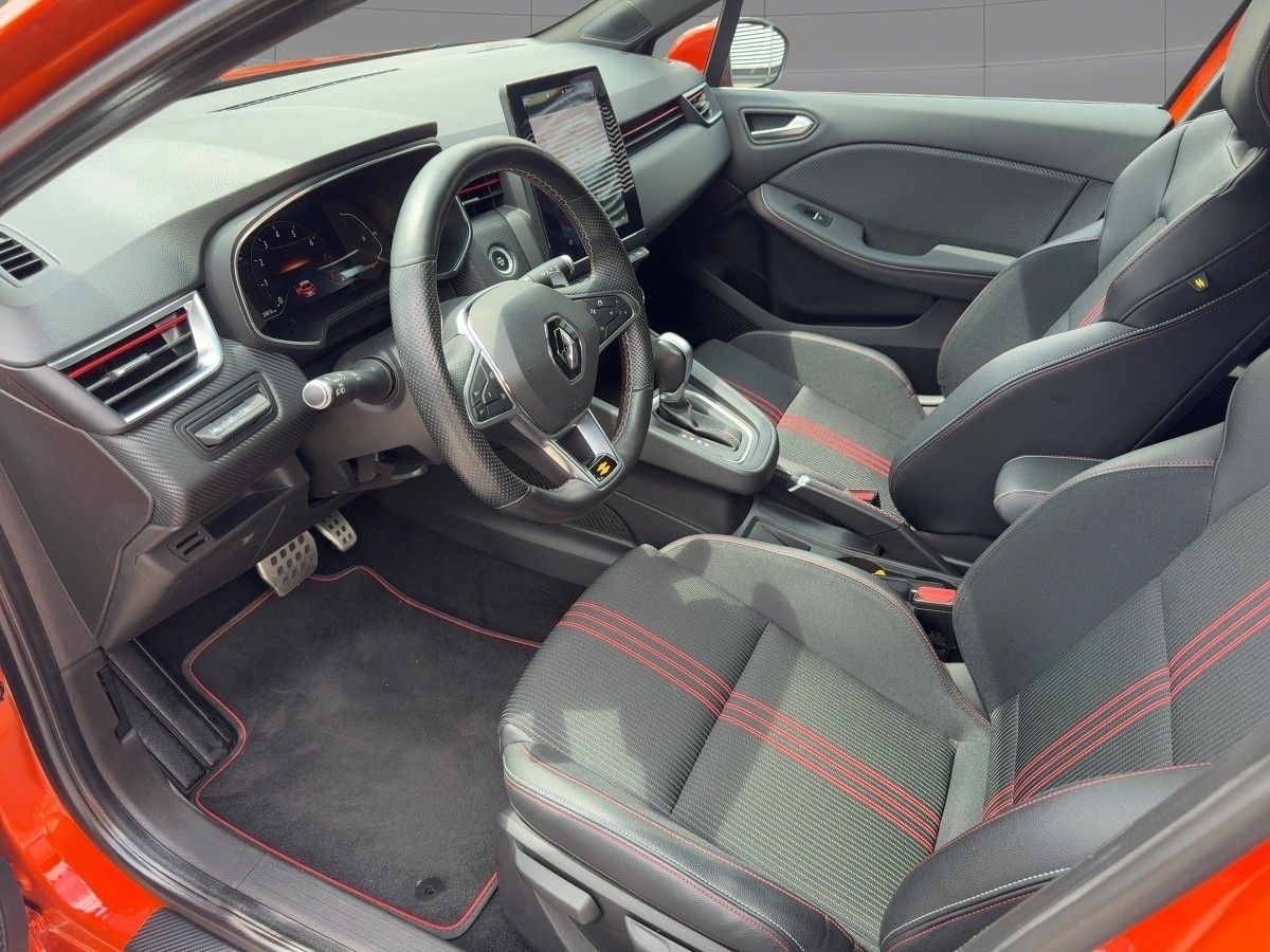 Fahrzeugabbildung Renault Clio V Intens R.S. Line TCe 130 EDC Fahrwerkstie