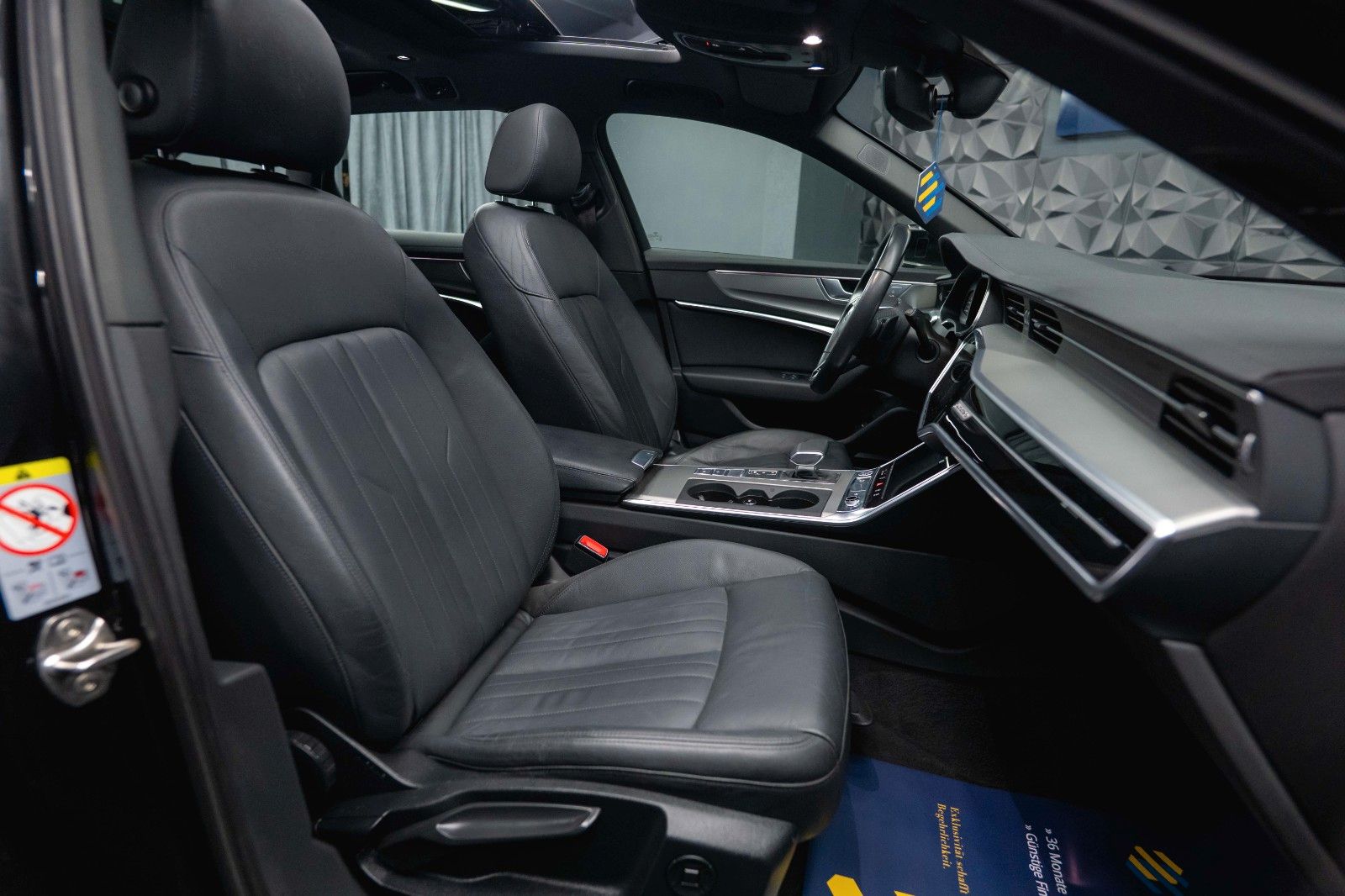 Fahrzeugabbildung Audi A6 Avant 45 TDI quattro Sport design *Pano*ACC*