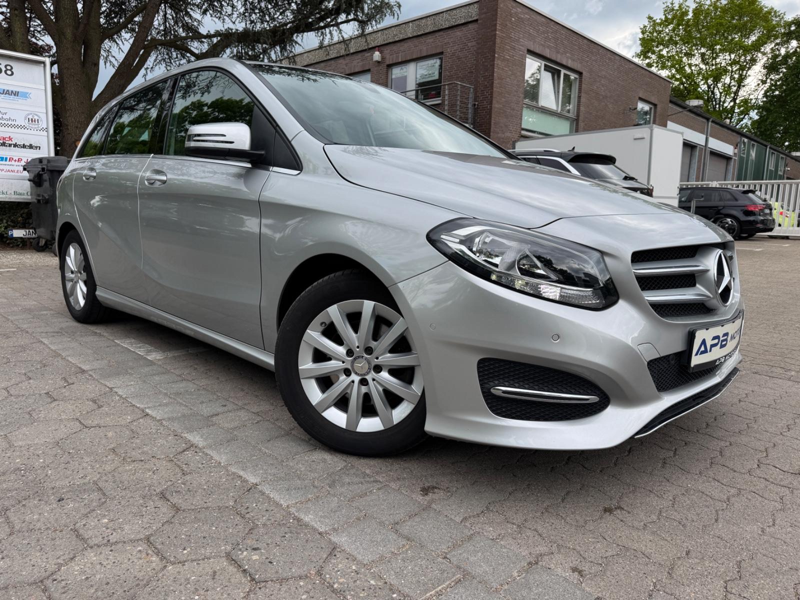 Mercedes-Benz B180 DCT NAVI SITZHZG. PDC TEMP. MB-SCHECKHEFT
